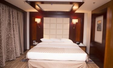 blue shadow nile cruise