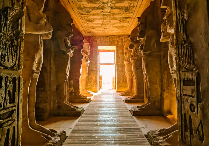 Entrance-to-Abu-Simbel-Temple