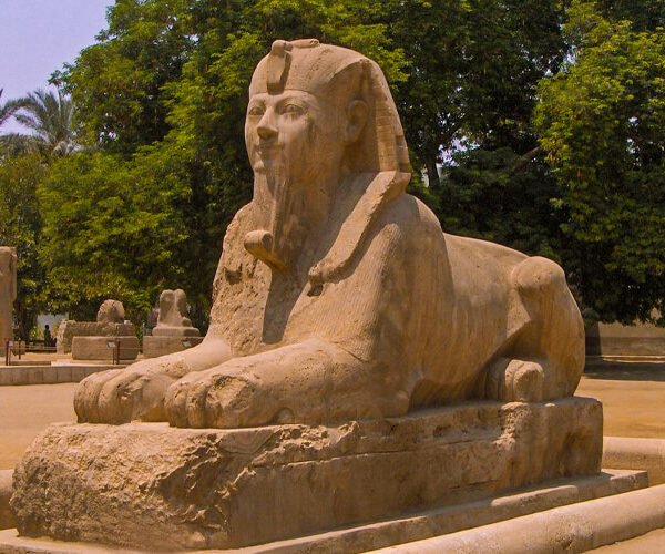 Private Day Tour to Memphis and Sakkara
