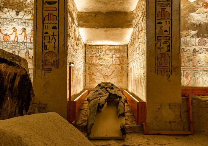 Tours to Karnak and Luxor Temples