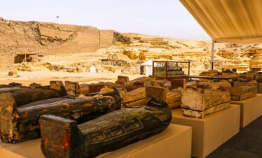 Private Day Tour to pyramids of Giza, Memphis and Saqqara