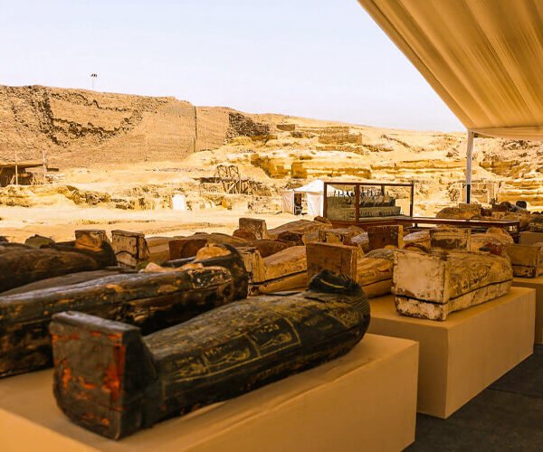 Private Day Tour to pyramids of Giza, Memphis and Saqqara