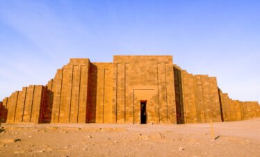 Private Day Tour to Memphis and Sakkara