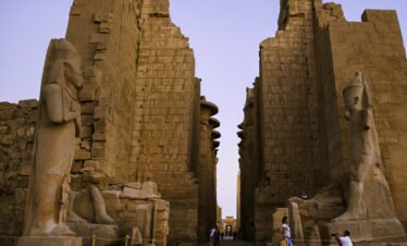 Half-Day Private Tour of the East Bank of Luxor