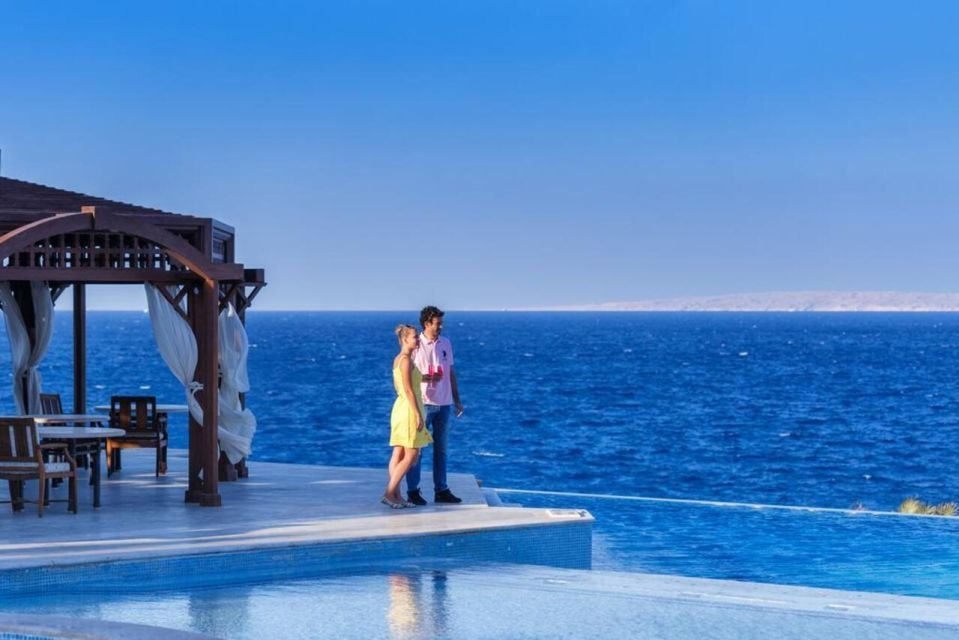 Private Day-use tour in Ain Sukhna from Cairo