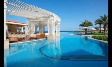 Private Day-use tour in Ain Sukhna from Cairo