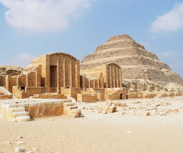 Private Day Tour and Dahshur, Sakkara and Memphis