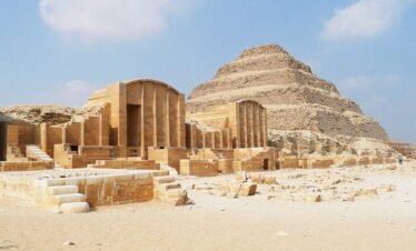 Memphis, Saqqara and Pyramids of Giza Tour from Alexandria Port