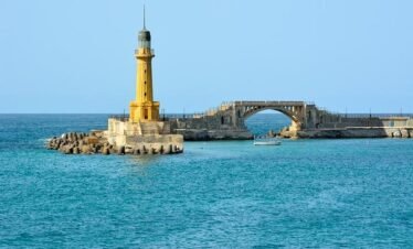 Memphis and Sakkara Day Tour from Alexandria Port