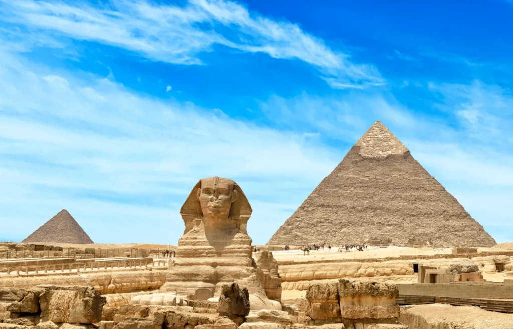 Private Day Tour to Egyptian Museum and Pyramids of Giza