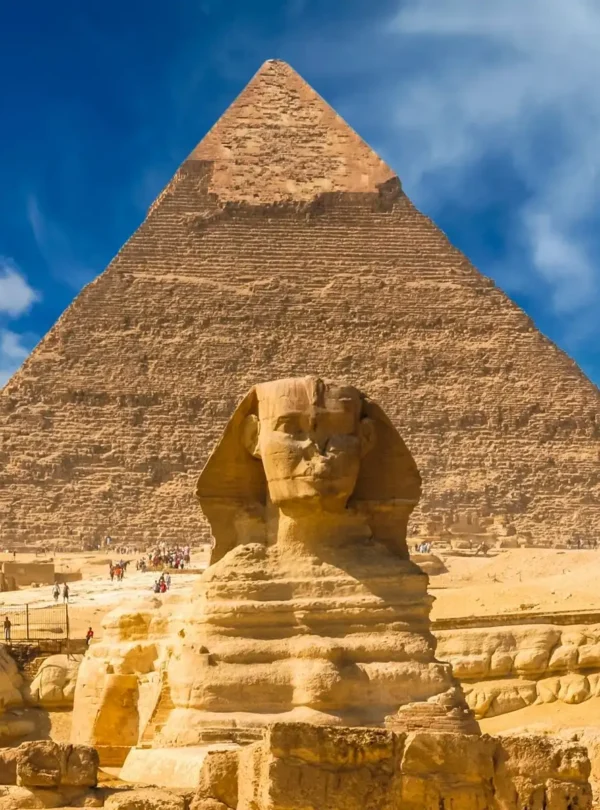 Private Day Tour to Egyptian Museum and Pyramids of Giza