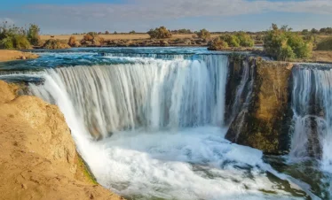 things to do in tunis village fayoum