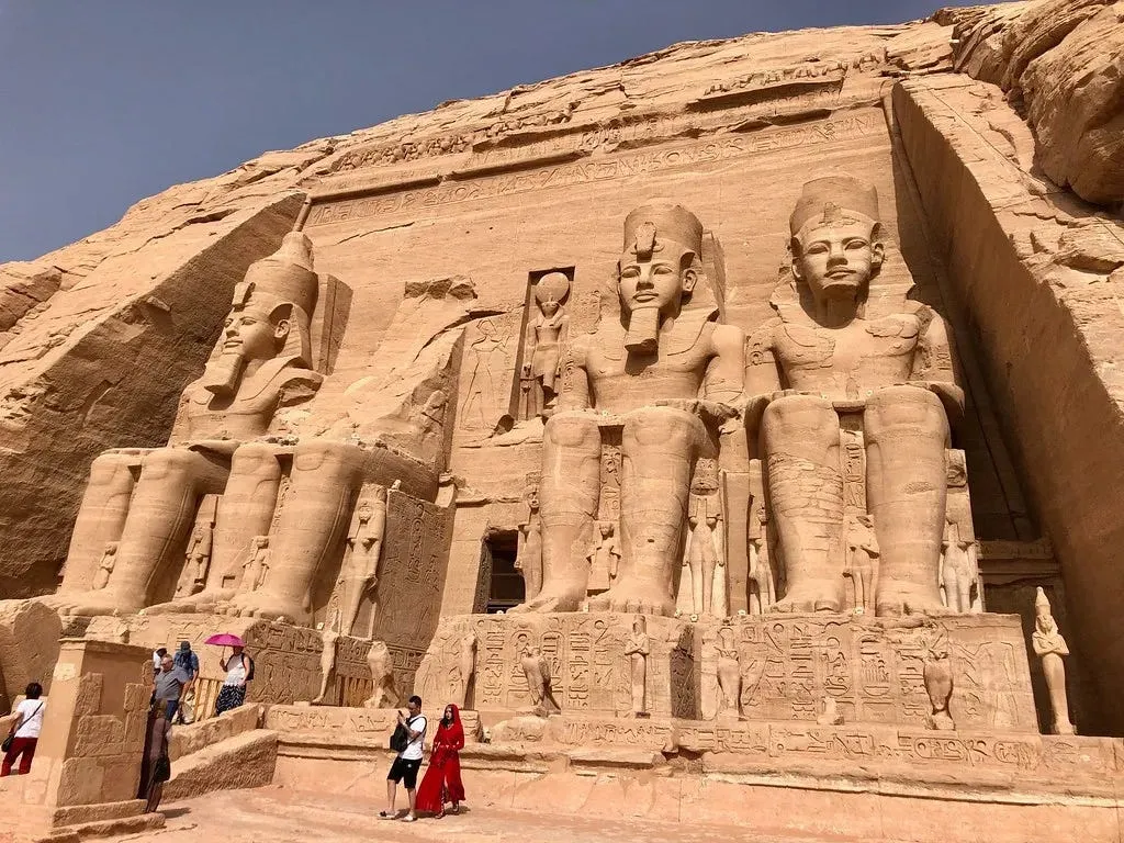 information about abu simbel temple