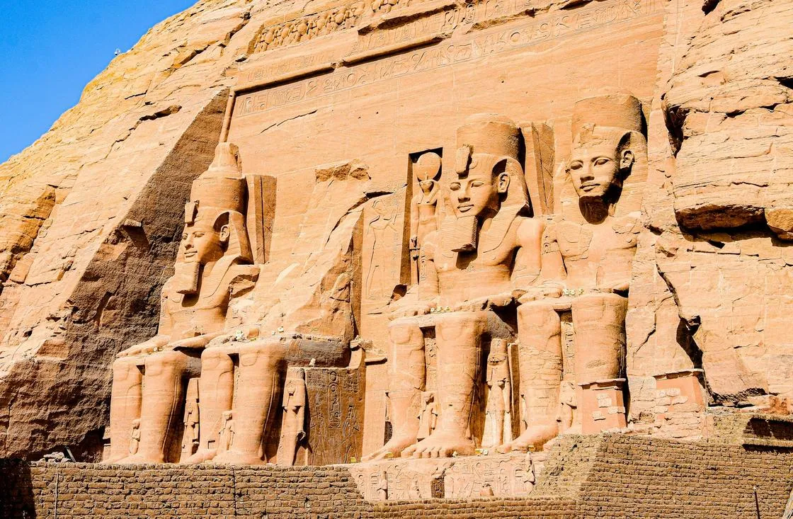 information about abu simbel temple