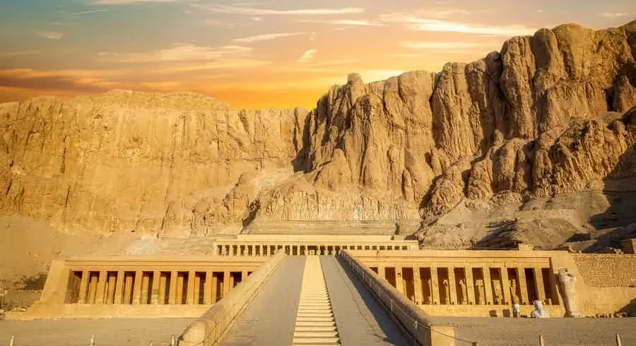 8 Days Cairo Luxor and Aswan & Hurghada Overland Tours