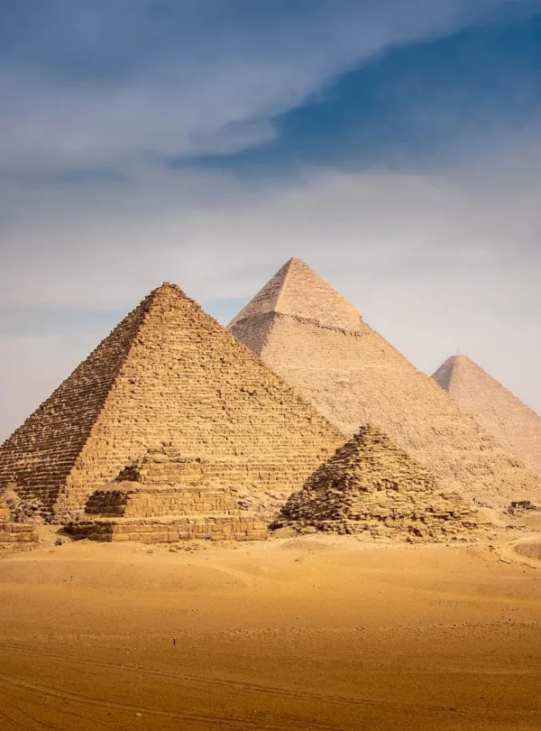holiday resorts near pyramids egypt