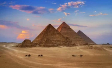 Memphis Saqqara and Pyramids of Giza Tour From Alexandria